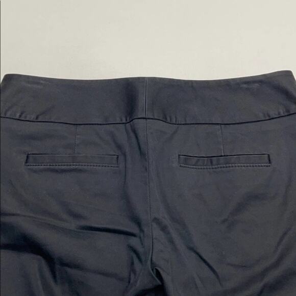 THE LIMITED Womens 4 Black Crop Chino Pant - Picture 5 of 5